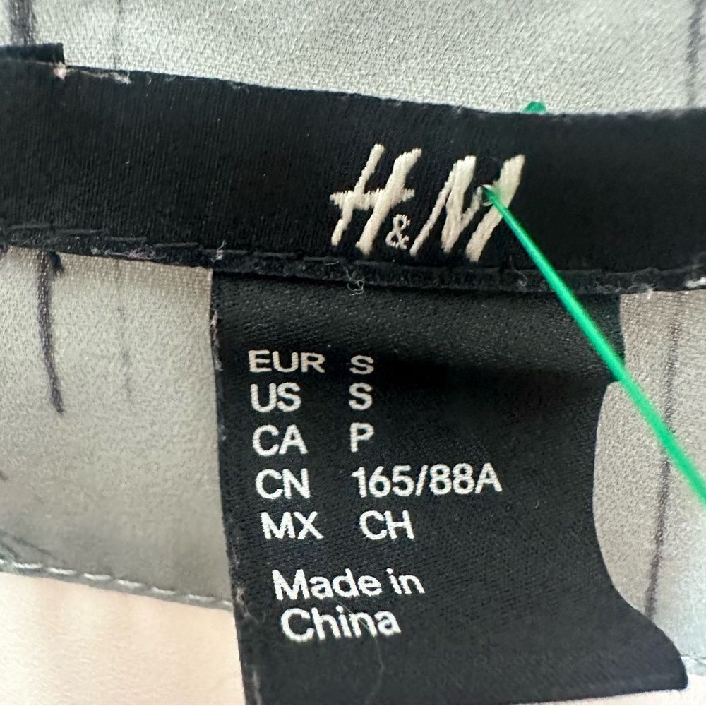‎H&M small robe - Picture 4 of 5